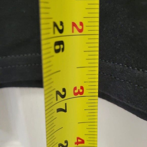 Las Vegas Raiders NFL Men's T Shirt Size S Black Cotton Crew Neck Football Tee - Picture 10 of 12